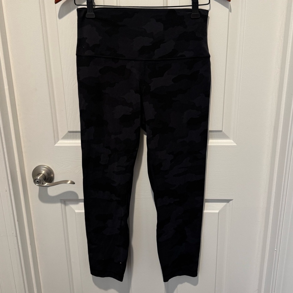 Lululemon Align Black Grey Camouflage Leggings Size 8